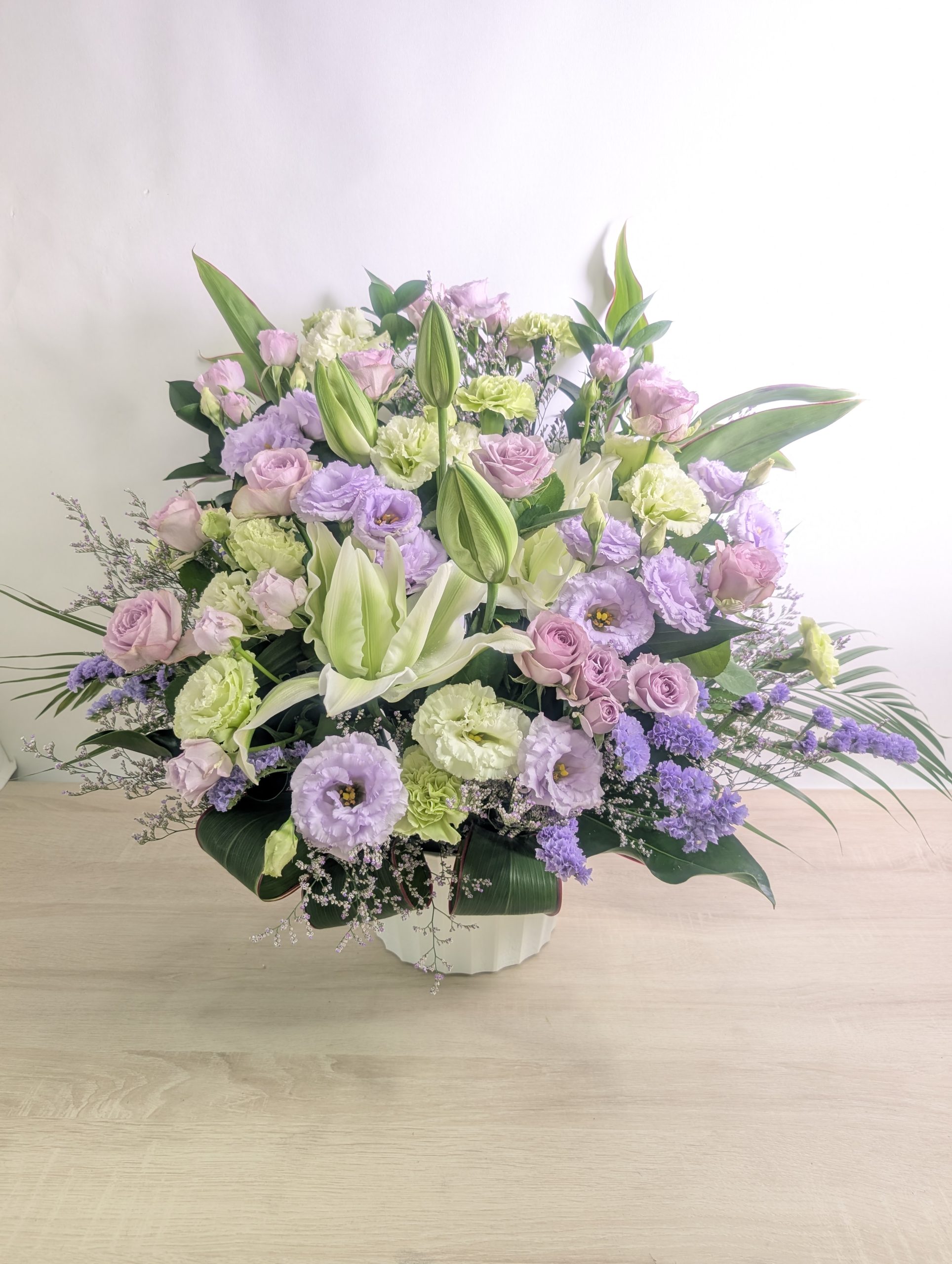 本日は「ふじいろ」のお花をご紹介させていただきます🌷