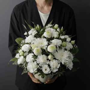 お供え花は「造花」でもいいの？