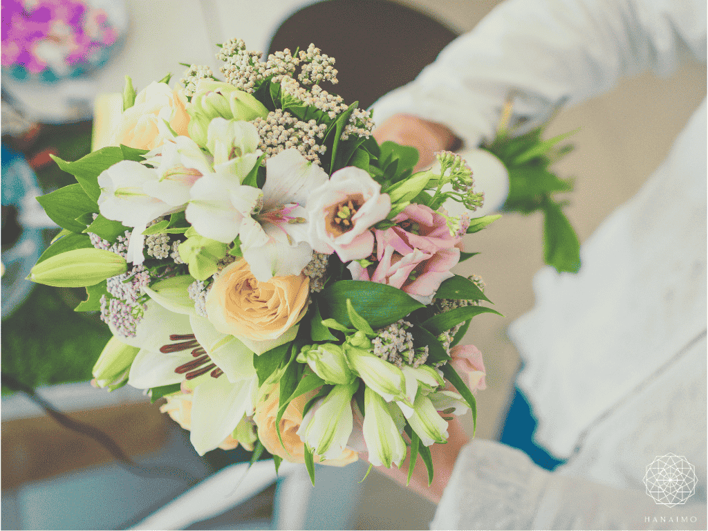 【花贈りの心を伝える】気遣い・優しさ・善意・配慮・思いやりの意味と違い｜Hanaimo花贈りマナー