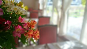 【お悩み解決】法人ギフトで失敗しない花贈り｜マナー・相場・安心サポートの全て