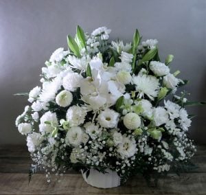 お値段以上のお品だと思います。先方様もとても気にいって下さいました。