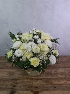 お花は希望通りの素敵な色合いで作成してくださり、送っていただいた写真で確認できてよかったです。