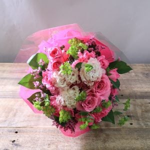 初めてオンラインで花を購入するということで、不安な気持ちがありましたが、注文してよかったと思いました。