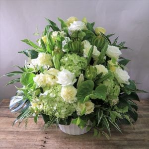 落ち着いた感じで上品な華やかさで大変満足しております。