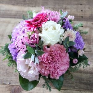 とても素敵なお花を届けていただきました。要望通りのイメージで繕ってもらいました。