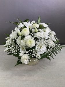 とてもオシャレな方でしたので、納得のいくお花を贈りたく今回お願い致しました。