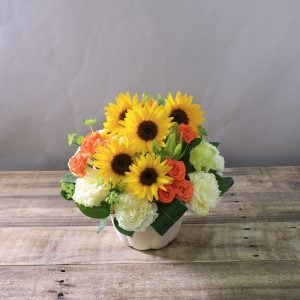 希望したひまわりを沢山入れて頂き、想像以上な仕上がりで大満足です。