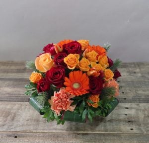 色で選べるお店を探していたので、コレだと思いました。