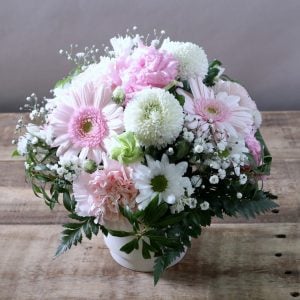 ネットのみでもお願いできますが、不安な点やお花の詳細はお電話でも相談させて頂け、安心できました。