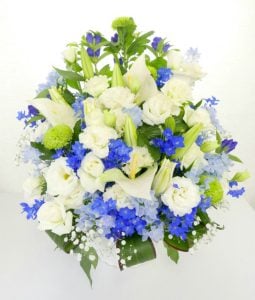 ブルーを使って涼しげ