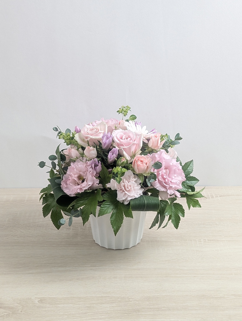 漫画家さんのサイン会におまかせで◎大変素敵な可愛らしいお花で大満足です！