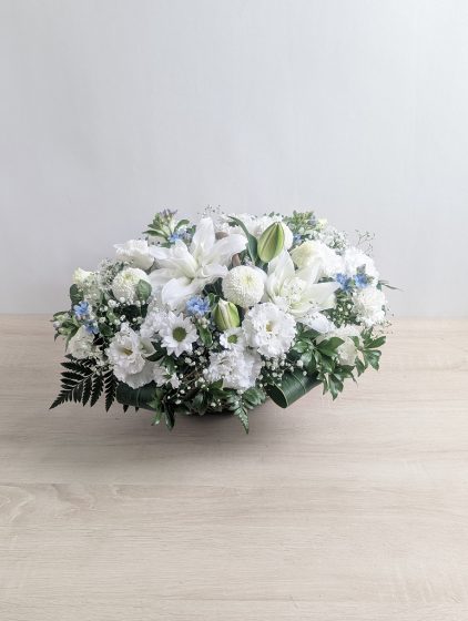 【一周忌のお供え花】希望通りにアレンジをして下さいました。